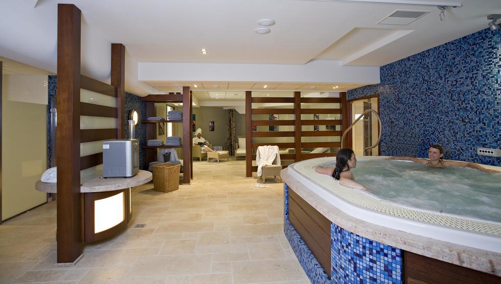 Villa Cecile Ивоар Екстериор снимка